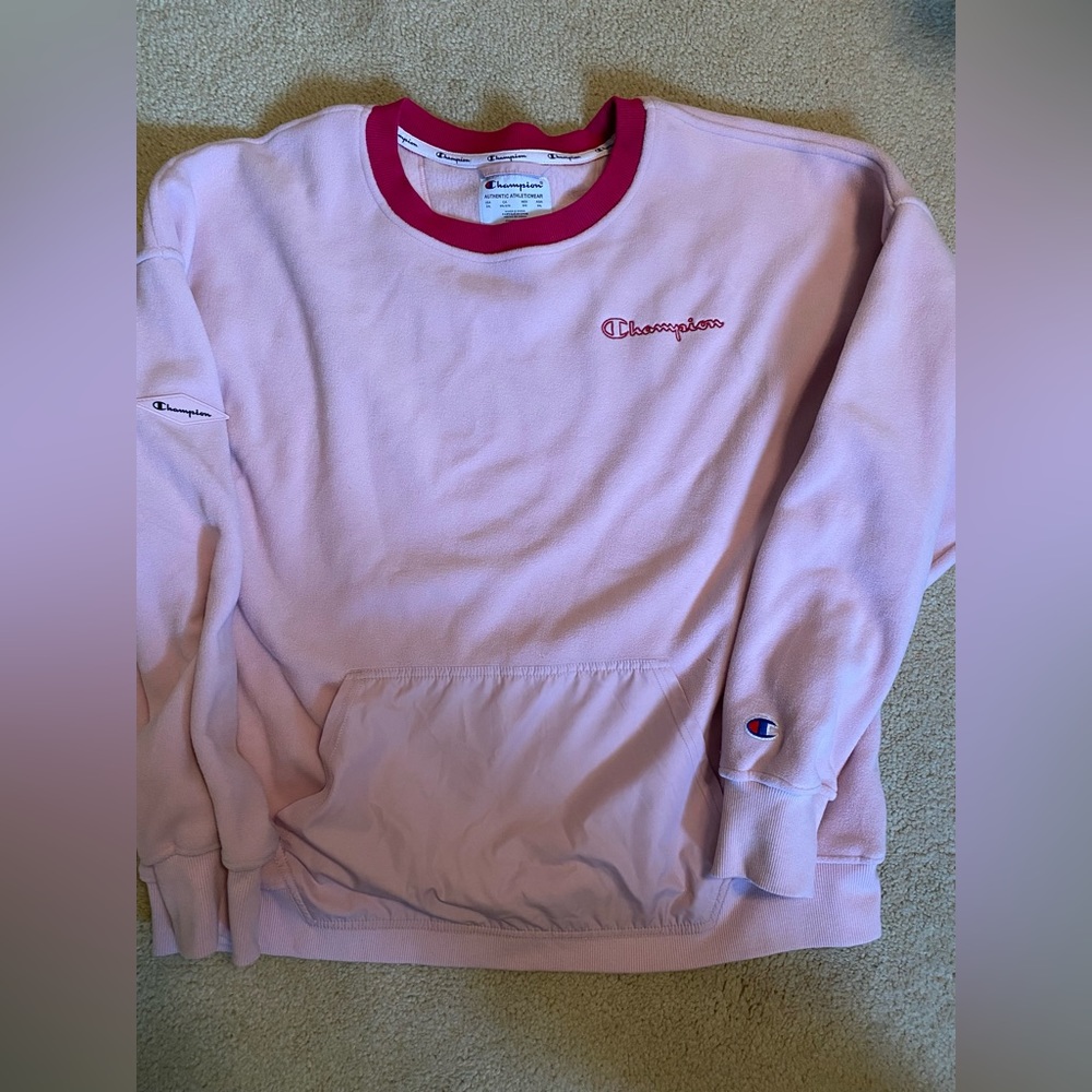 Champion sweatshirt. Velour material. Medium weight.